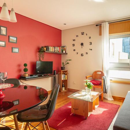 Francos Relaxing Apartment By The Metro ポルト エクステリア 写真