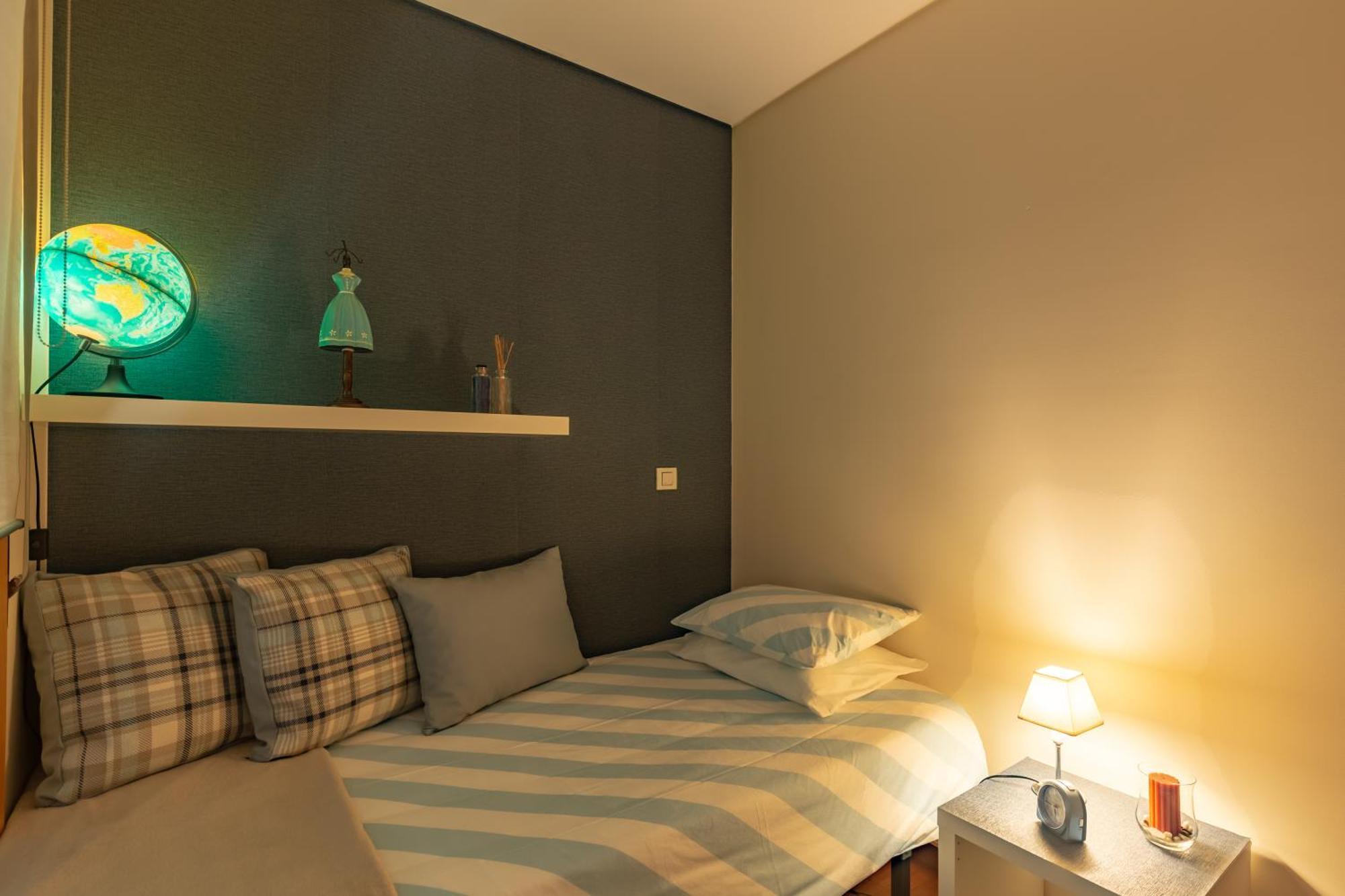 Francos Relaxing Apartment By The Metro ポルト エクステリア 写真