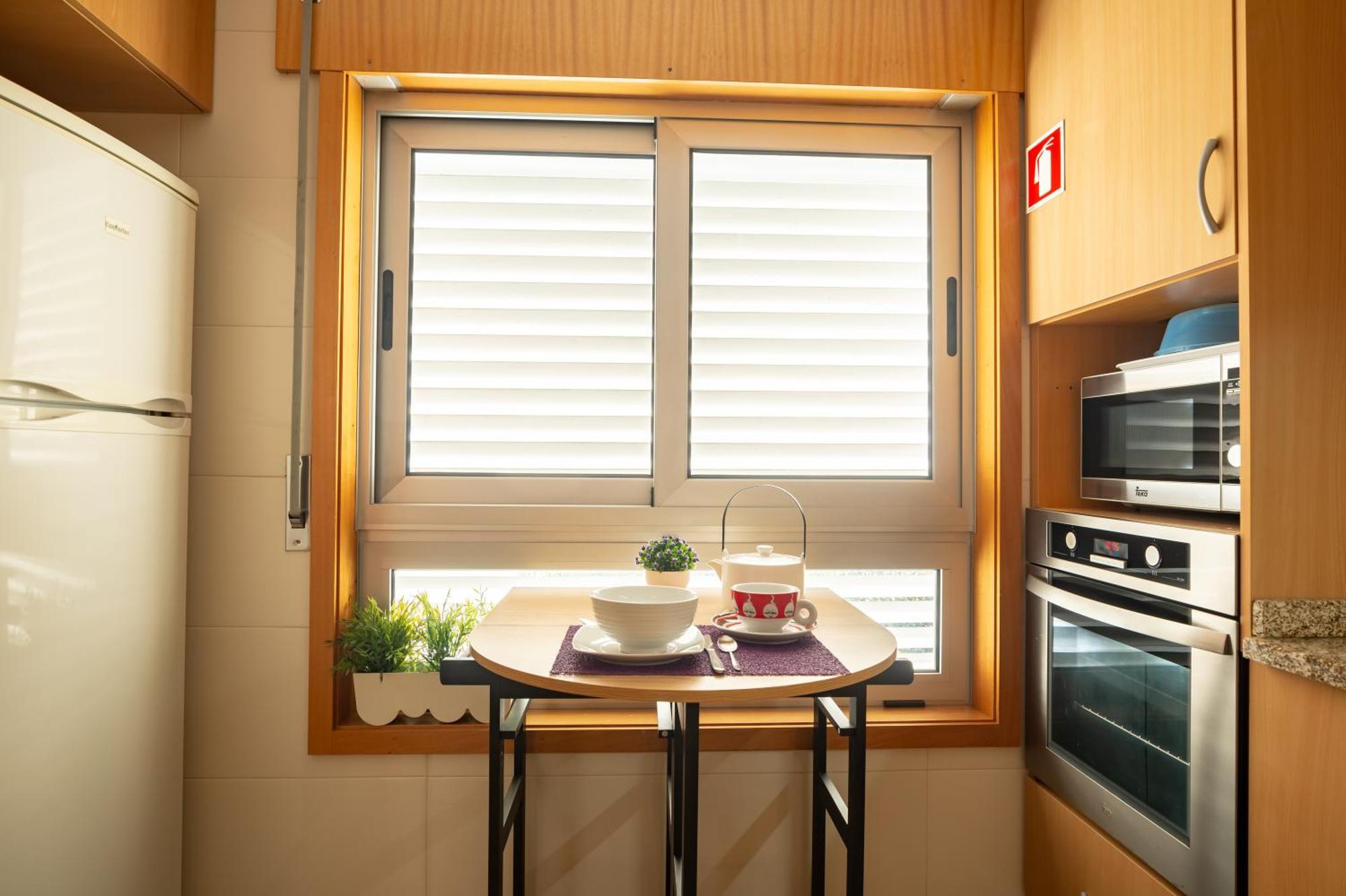 Francos Relaxing Apartment By The Metro ポルト エクステリア 写真