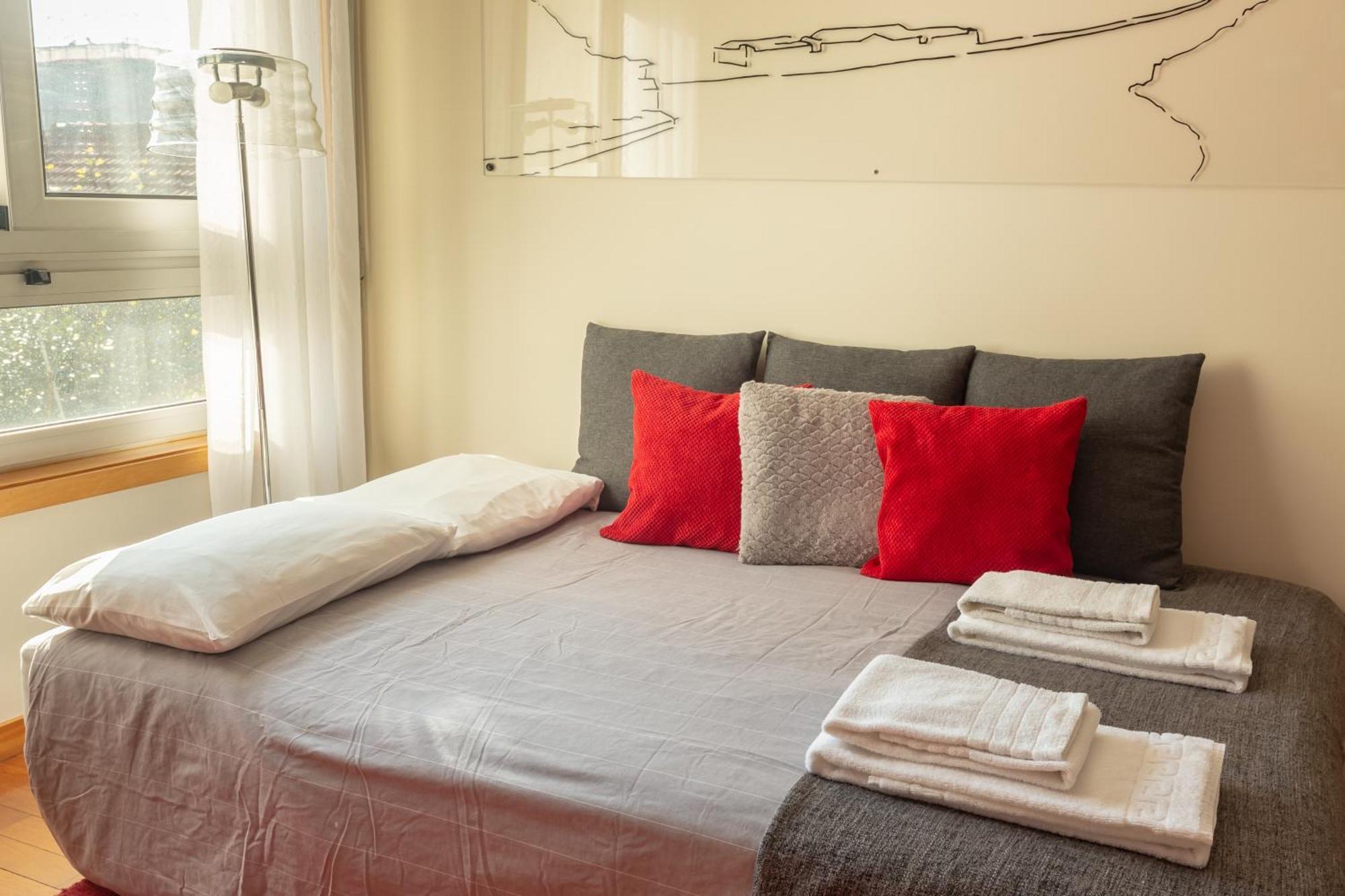 Francos Relaxing Apartment By The Metro ポルト エクステリア 写真